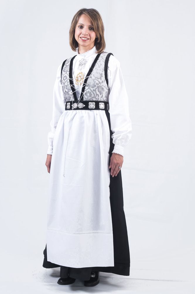 Forkle til festdrakt